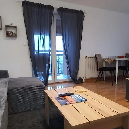 Διαμέρισμα Expo Surčin